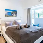 Apartment Prora - Erdgeschosswohnung mit Sauna, Terrasse und E-Ladestation - Sundream Binz