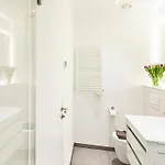 Apartment Prora - Erdgeschosswohnung mit Sauna, Terrasse und E-Ladestation - Sundream
