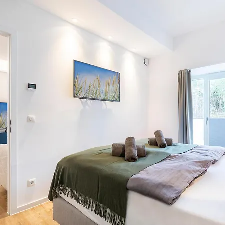 Prora - Erdgeschosswohnung Mit Sauna - Sundream * 宾茨